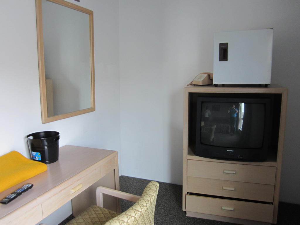 Oasis Hotel Каш Крийк Екстериор снимка